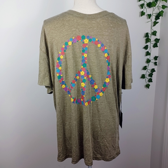Forever 21 NEW Floral Peace Sign T-Shirt Men Large Green -Short Sleeve Tee - Picture 12 of 12